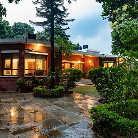 Saffronstays Doon Garden Villa - Near Doon School And Mall Road Дехрадун Екстериор снимка