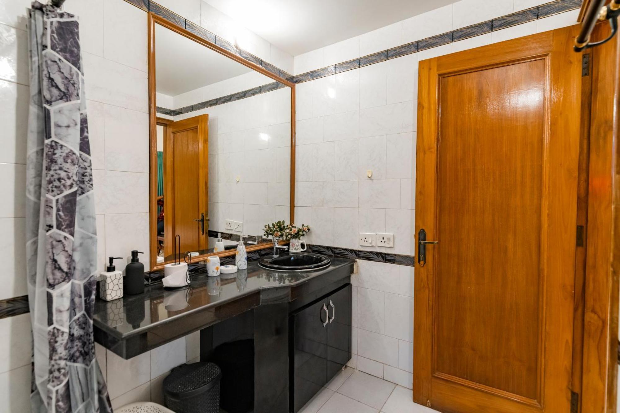 Saffronstays Doon Garden Villa - Near Doon School And Mall Road Дехрадун Екстериор снимка