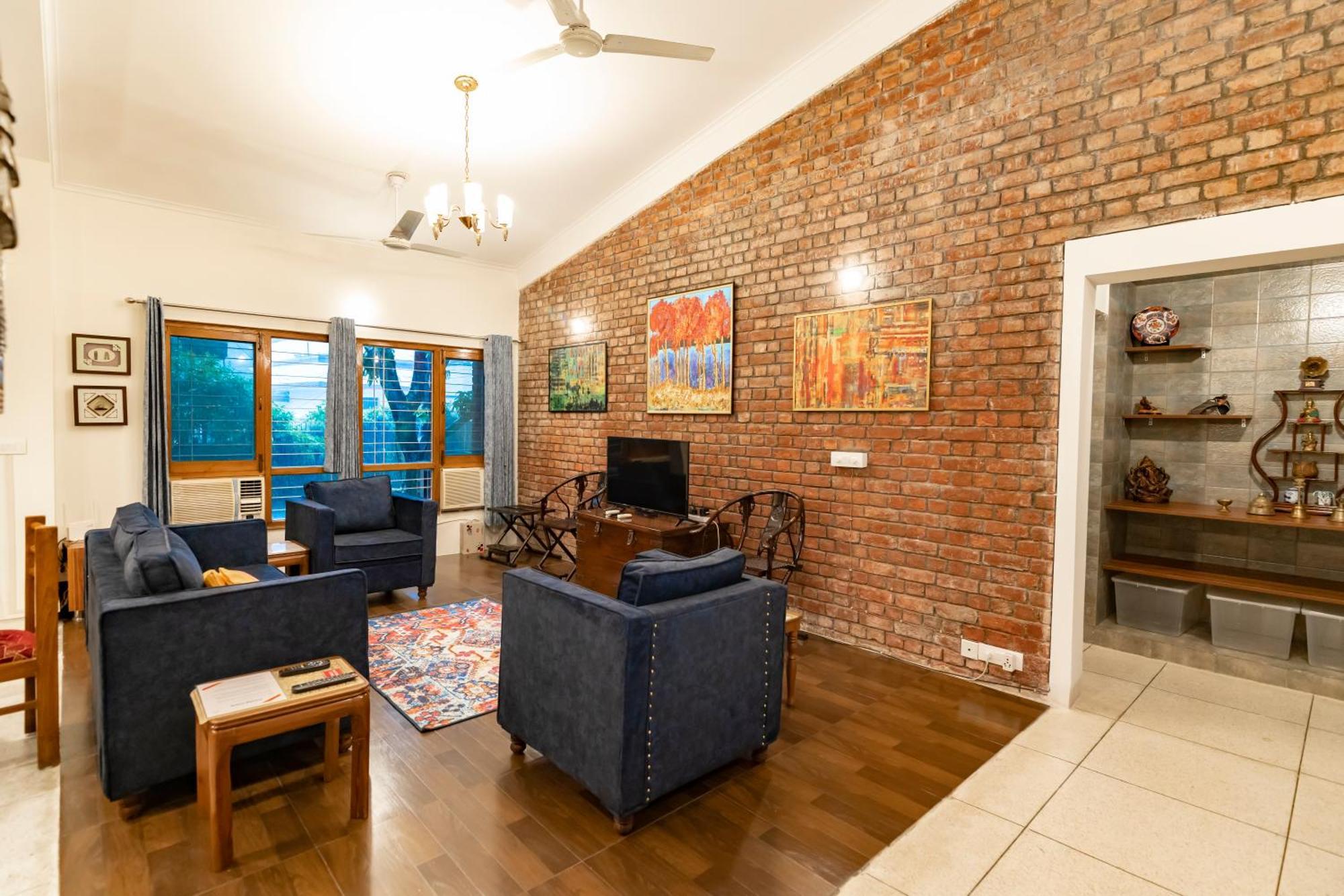 Saffronstays Doon Garden Villa - Near Doon School And Mall Road Дехрадун Екстериор снимка
