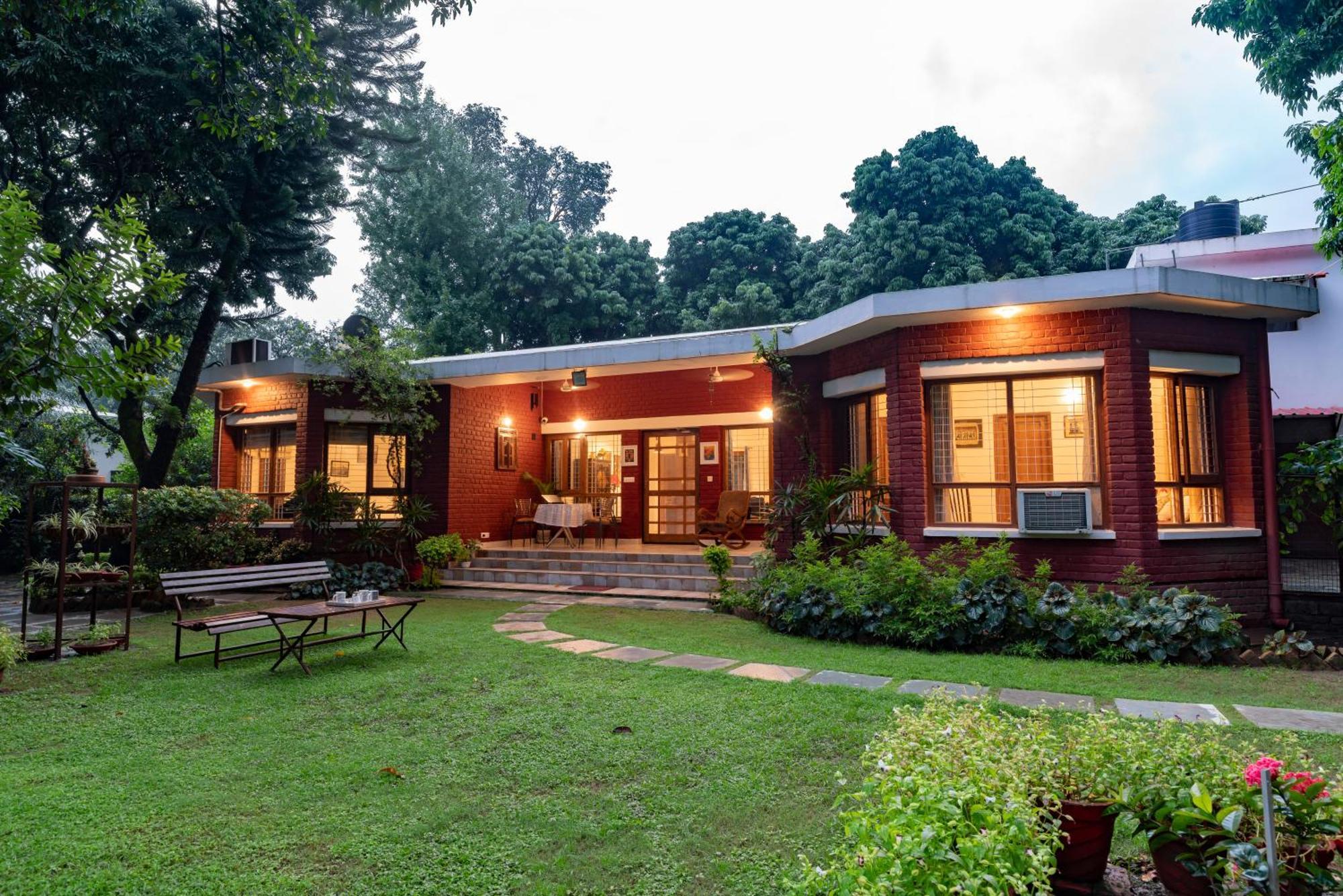 Saffronstays Doon Garden Villa - Near Doon School And Mall Road Дехрадун Екстериор снимка