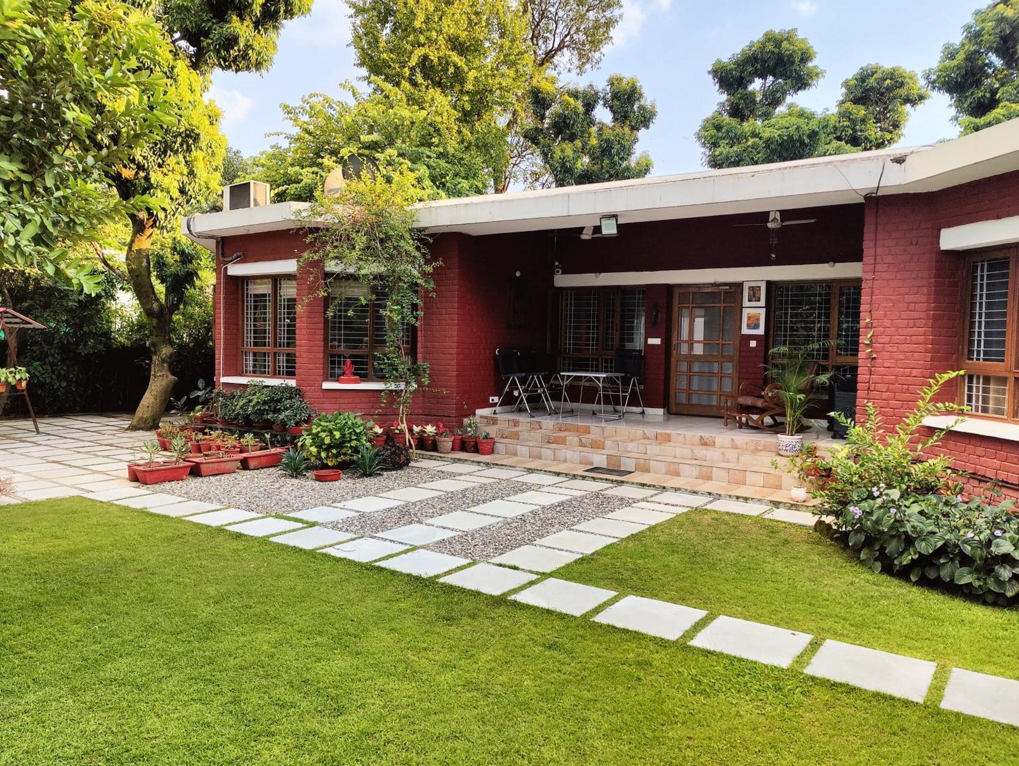 Saffronstays Doon Garden Villa - Near Doon School And Mall Road Дехрадун Екстериор снимка