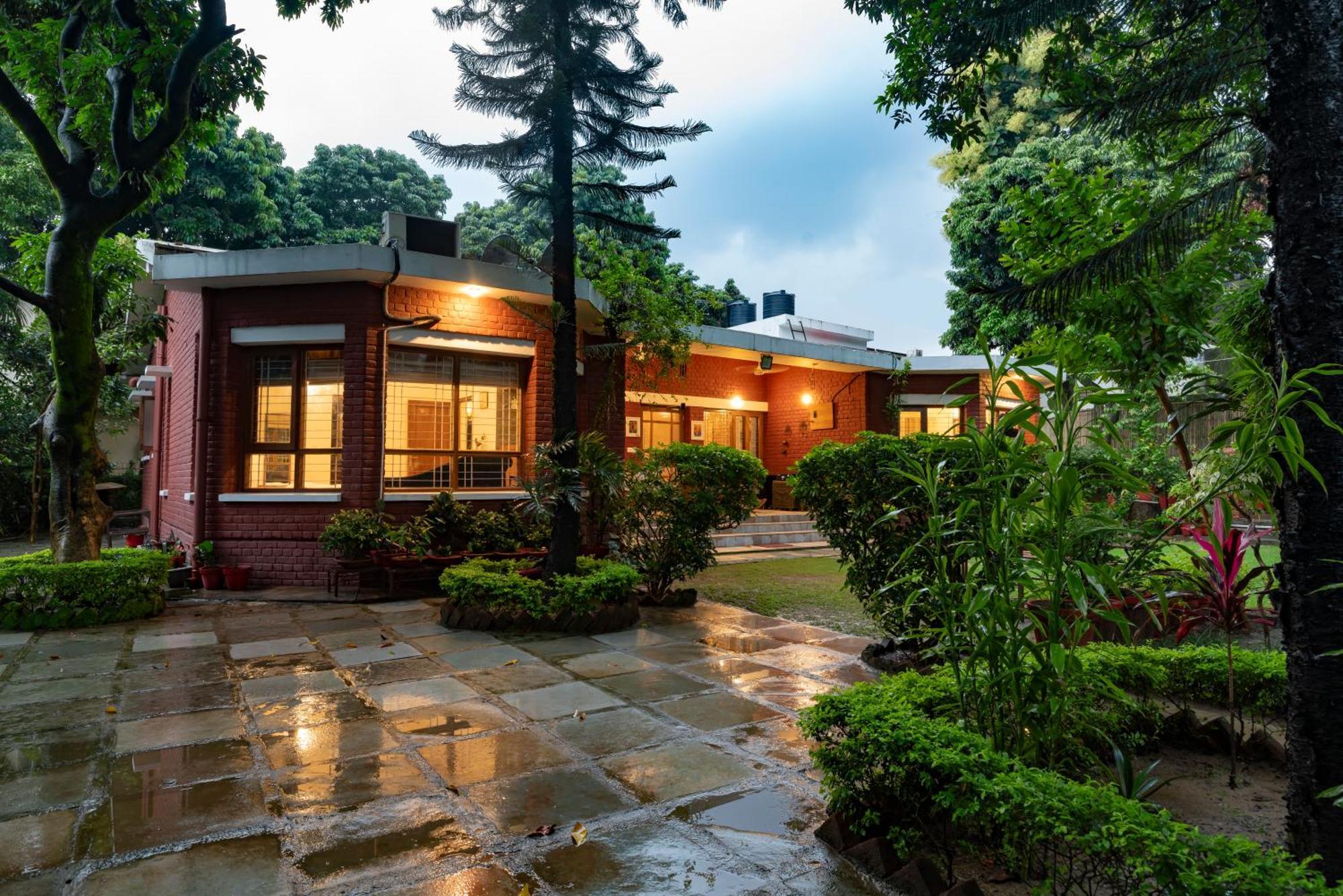 Saffronstays Doon Garden Villa - Near Doon School And Mall Road Дехрадун Екстериор снимка